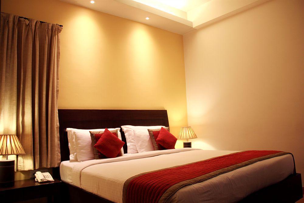 Treebo Cabana New Delhi Buitenkant foto