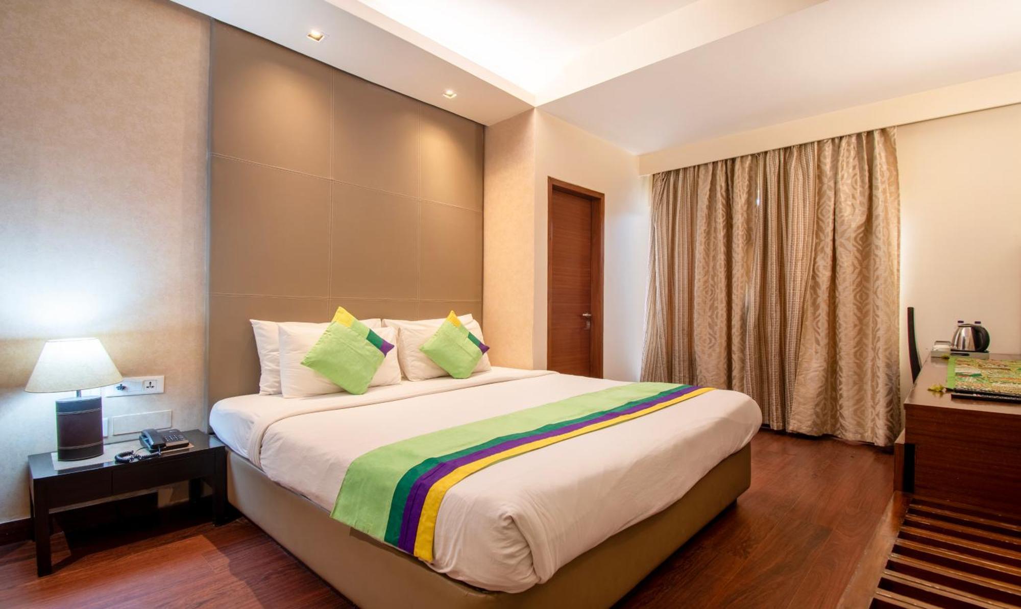 Treebo Cabana New Delhi Buitenkant foto