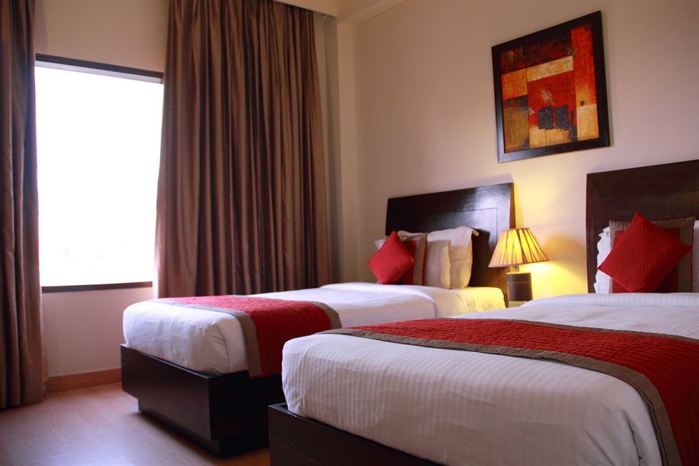 Treebo Cabana New Delhi Buitenkant foto